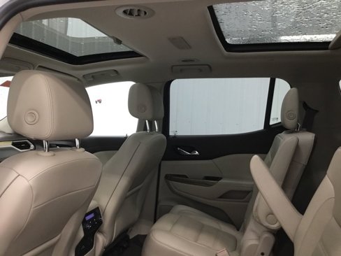 Used 2019 GMC Acadia Denali w/ Technology Package image 28