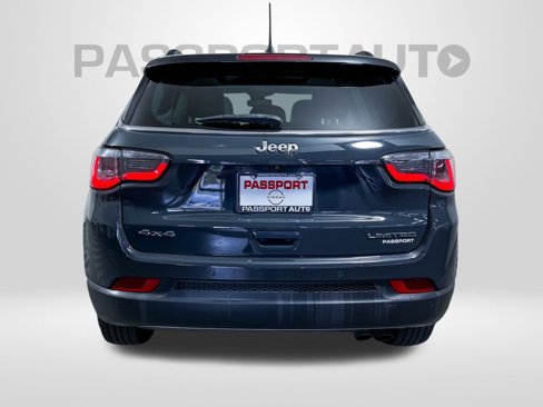 Used 2018 Jeep Compass Limited w/ Navigation Group image 6