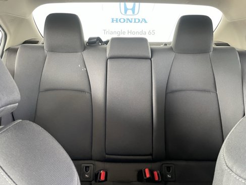 Used 2021 Toyota Corolla LE image 19