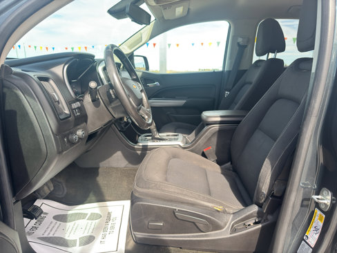 Used 2017 Chevrolet Colorado LT w/ LT Convenience Package image 12