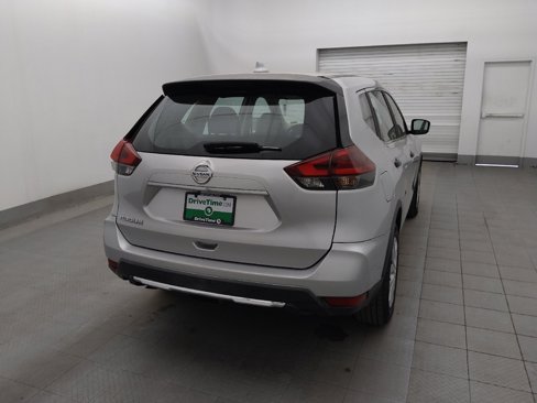 Used 2020 Nissan Rogue S image 7