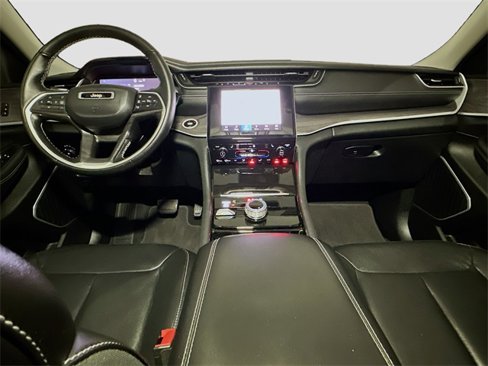 Certified 2022 Jeep Grand Cherokee L Limited image 9