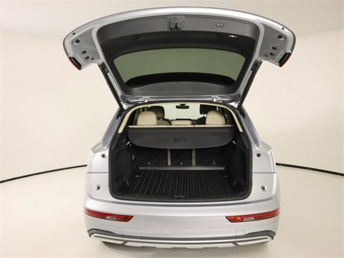 Certified 2021 Audi Q5 2.0T Premium w/ Convenience Package image 21