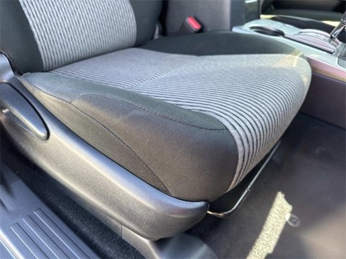 Used 2024 Toyota 4Runner SR5 image 9
