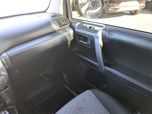 Used 2022 Toyota 4Runner SR5 image 17
