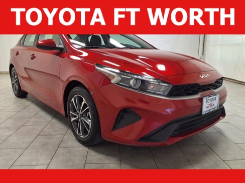 Used 2024 Kia Forte LXS image 1