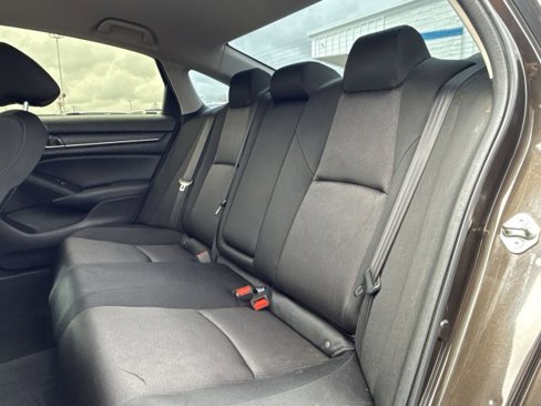Used 2018 Honda Accord LX image 22