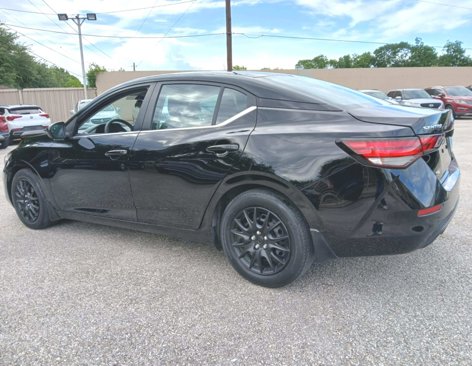 Used 2022 Nissan Sentra S image 7
