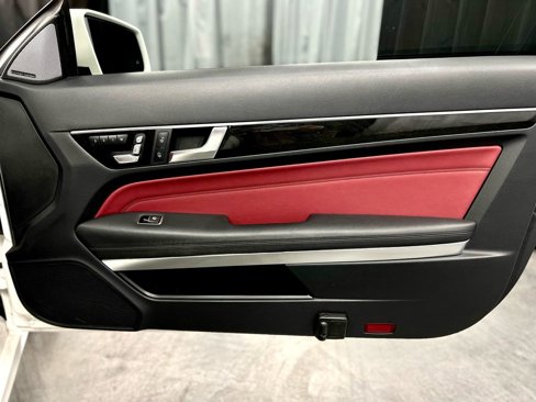 Used 2015 Mercedes-Benz E 400 4MATIC Coupe image 34