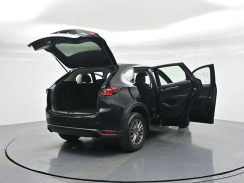 Used 2017 MAZDA CX-5 Sport image 6