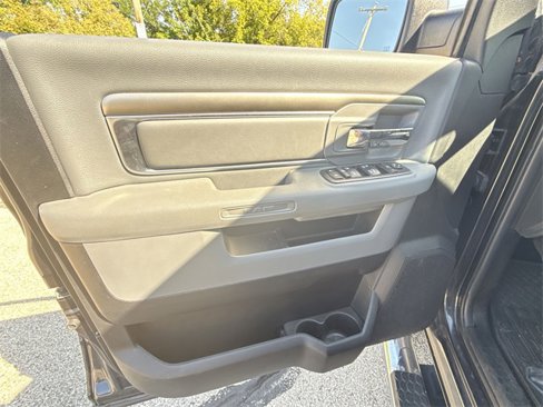 Used 2018 RAM 1500 Big Horn image 19