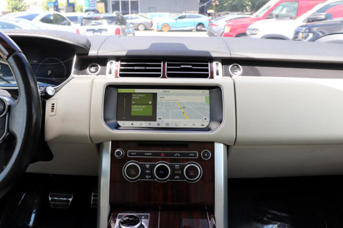 Used 2017 Land Rover Range Rover Supercharged image 19