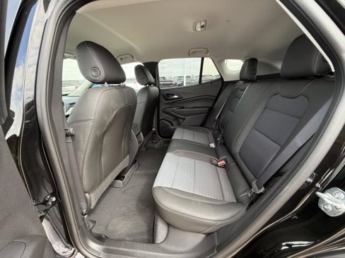 New 2025 Chevrolet Trax LT image 21