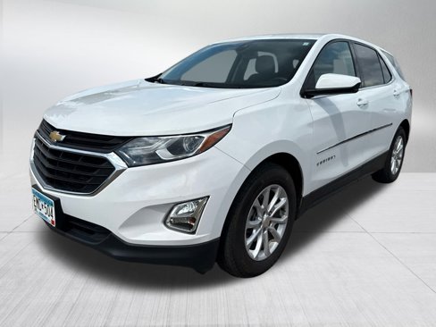 Used 2020 Chevrolet Equinox LT image 2