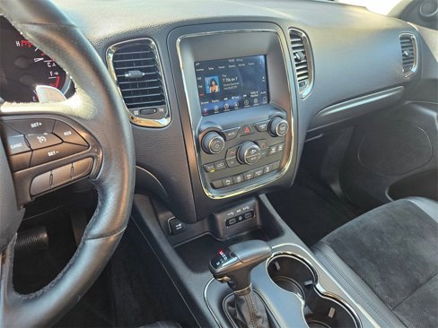 Used 2018 Dodge Durango GT image 19