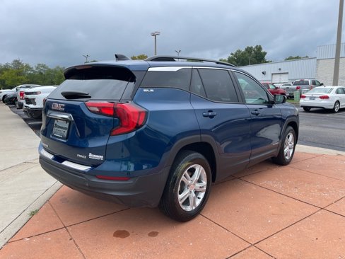 Used 2021 GMC Terrain SLE w/ Driver Convenience Package image 18