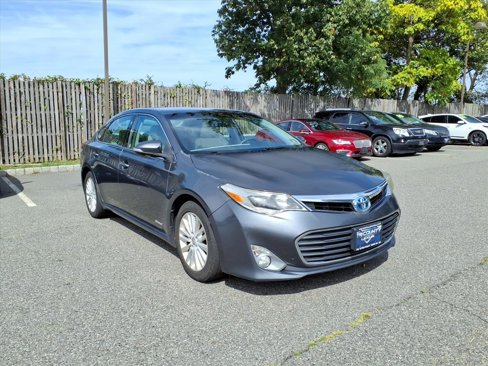 Used 2013 Toyota Avalon Limited image 1