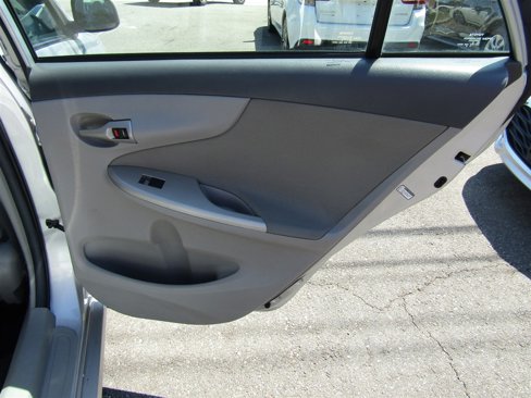 Used 2010 Toyota Corolla image 22