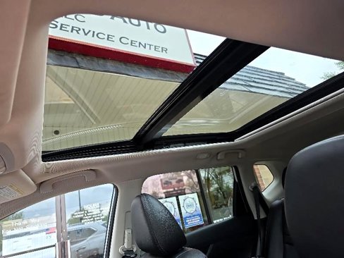 Used 2019 Nissan Rogue SL w/ Premium Package image 20