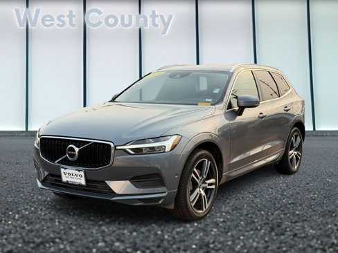 Used 2019 Volvo XC60 T5 Momentum w/ Multimedia Package image 9