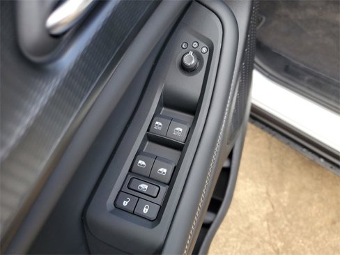 New 2025 Jeep Grand Cherokee Altitude image 19