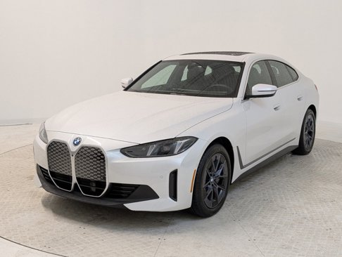 New 2025 BMW i4 eDrive40 w/ Parking Assistance Package image 4