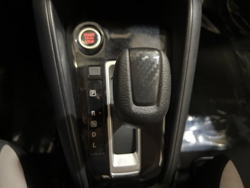 Used 2022 Nissan Versa SV image 23