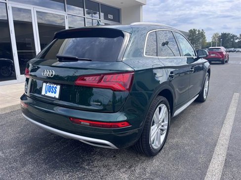 Used 2019 Audi Q5 2.0T Premium Plus w/ Premium Plus Package image 3