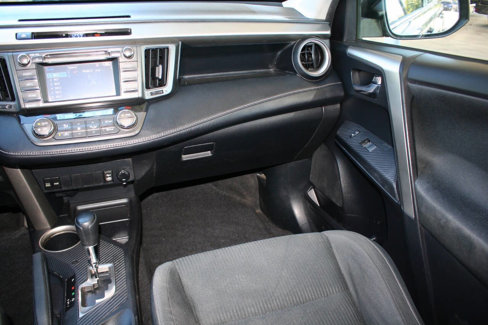 Used 2015 Toyota RAV4 XLE image 12
