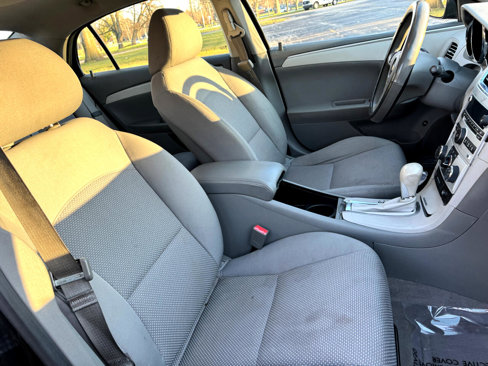 Used 2011 Chevrolet Malibu LT w/ Power Convenience Package image 32
