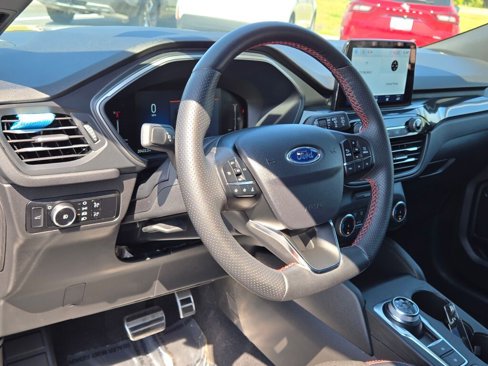 Used 2023 Ford Escape ST-Line Select image 22