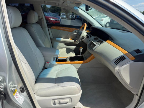 Used 2006 Toyota Avalon Limited image 13