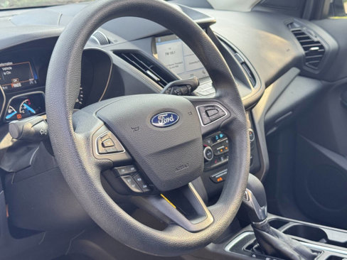 Used 2018 Ford Escape SE w/ SE Sync 3 Package image 10