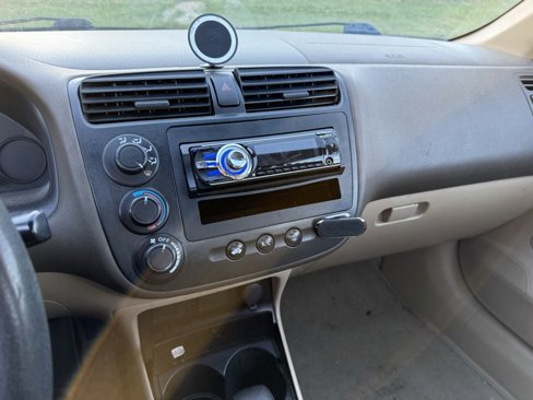 Used 2004 Honda Civic VP image 9