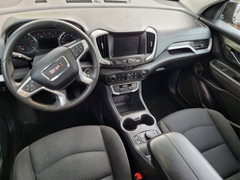 Used 2022 GMC Terrain SLE w/ Driver Convenience Package image 4