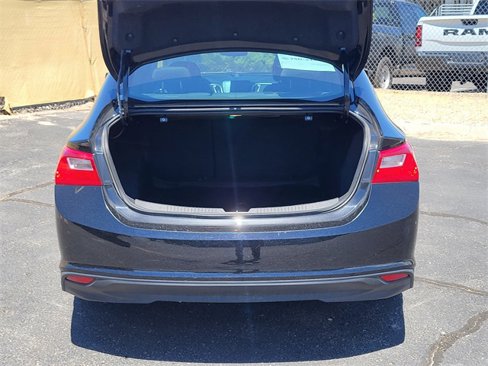 Used 2024 Chevrolet Malibu LS image 23