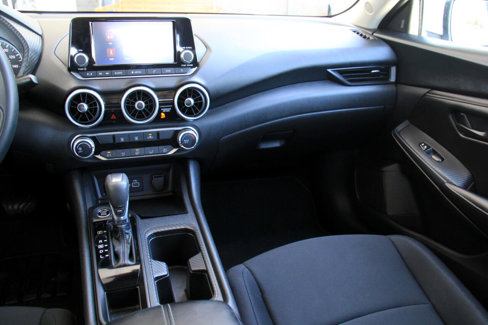 Used 2024 Nissan Sentra S image 10