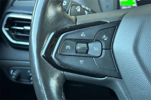 Used 2022 Chevrolet Bolt EUV Premier w/ Sun & Sound Package image 35