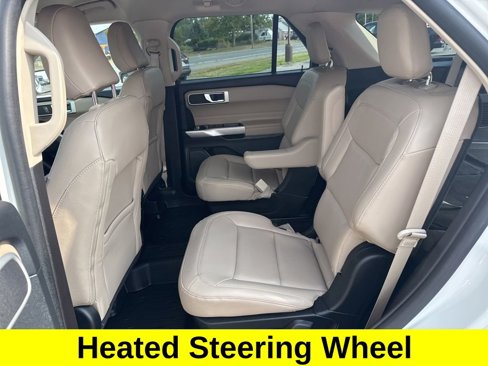 Used 2022 Ford Explorer XLT w/ Equipment Group 202A image 18