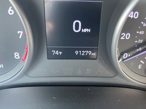 Used 2019 Hyundai Elantra GT image 24