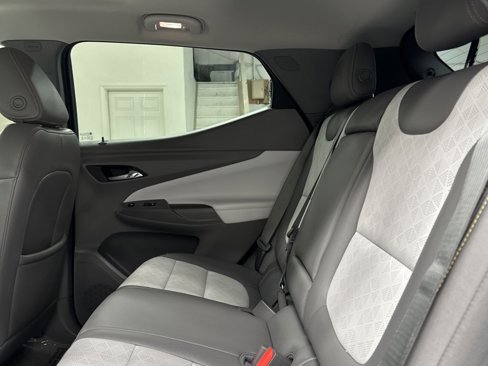 Used 2023 Chevrolet Bolt EUV Premier w/ Sun & Sound Package image 15