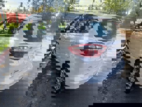 Used 2016 Ford C-MAX Energi SEL w/ Equipment Group 301A image 3