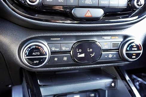 Used 2023 Kia Soul EX image 29