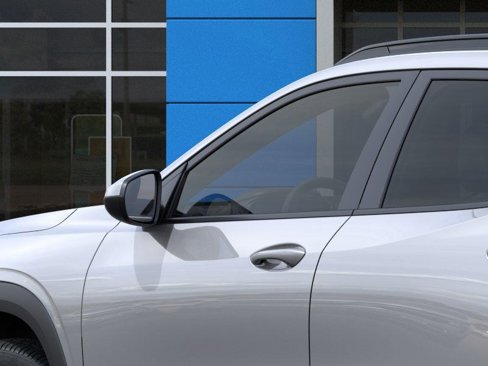 New 2025 Chevrolet Trax LT image 12