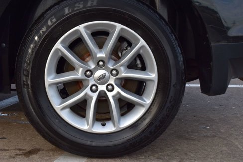 Used 2013 Ford Edge SE image 11