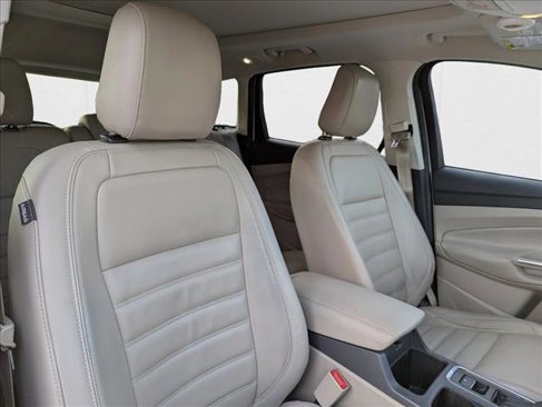 Used 2018 Ford Escape SEL image 30