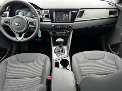Used 2017 Kia Niro FE image 11