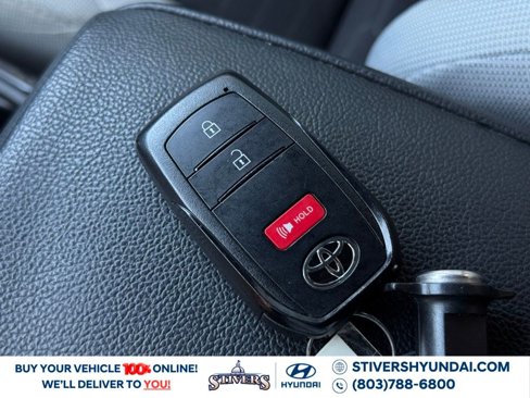 Used 2023 Toyota Corolla SE image 33
