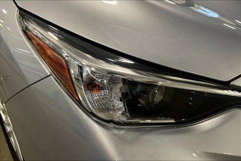 Certified 2024 Subaru Impreza 2.0i image 28
