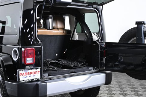 Used 2015 Jeep Wrangler Unlimited Sahara w/ Dual Top Group image 29